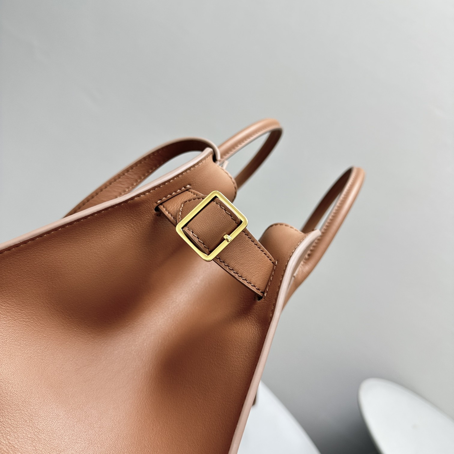 THE ROW MARGAUX 12 32x15x25cm