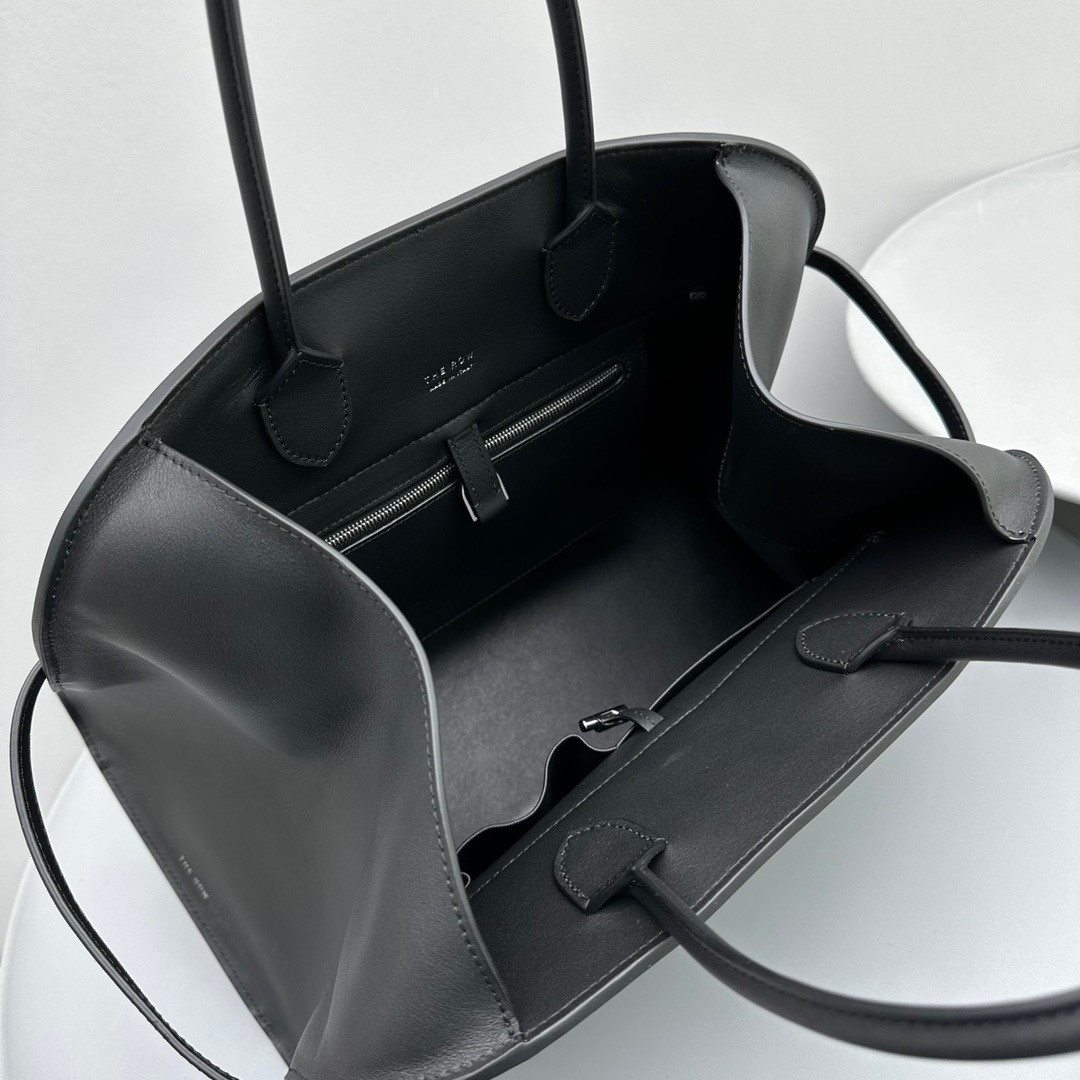 THE ROW Margaux belt 15 38.5x16x30cm