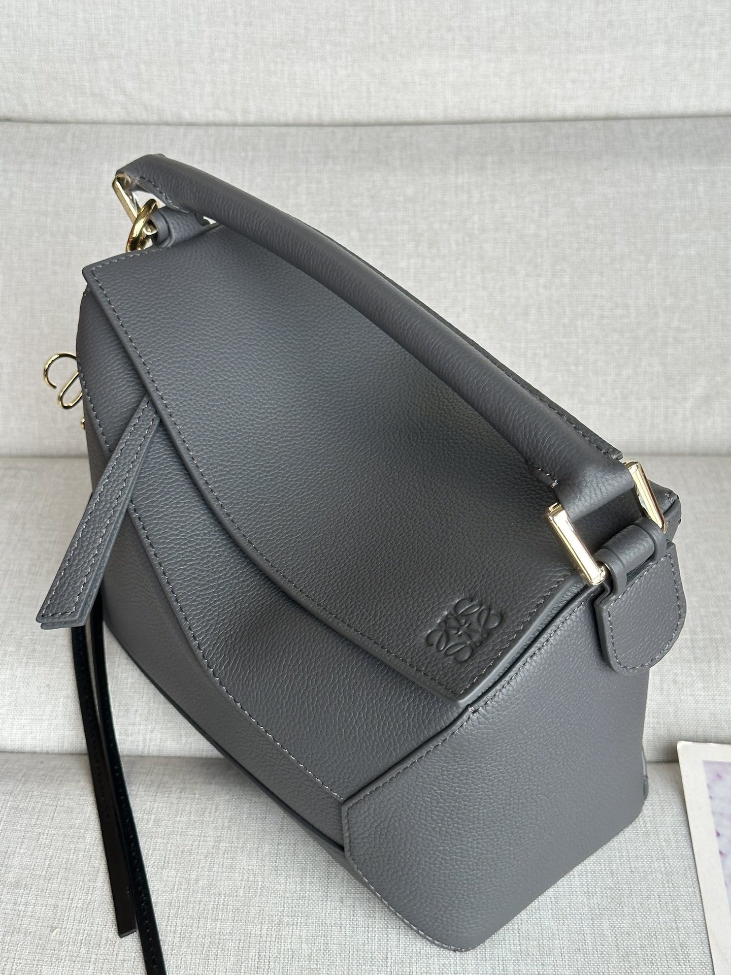 LOEWE Small Puzzle bag in classic calfskin (Dark Gray) 24x10.5x16.5cm