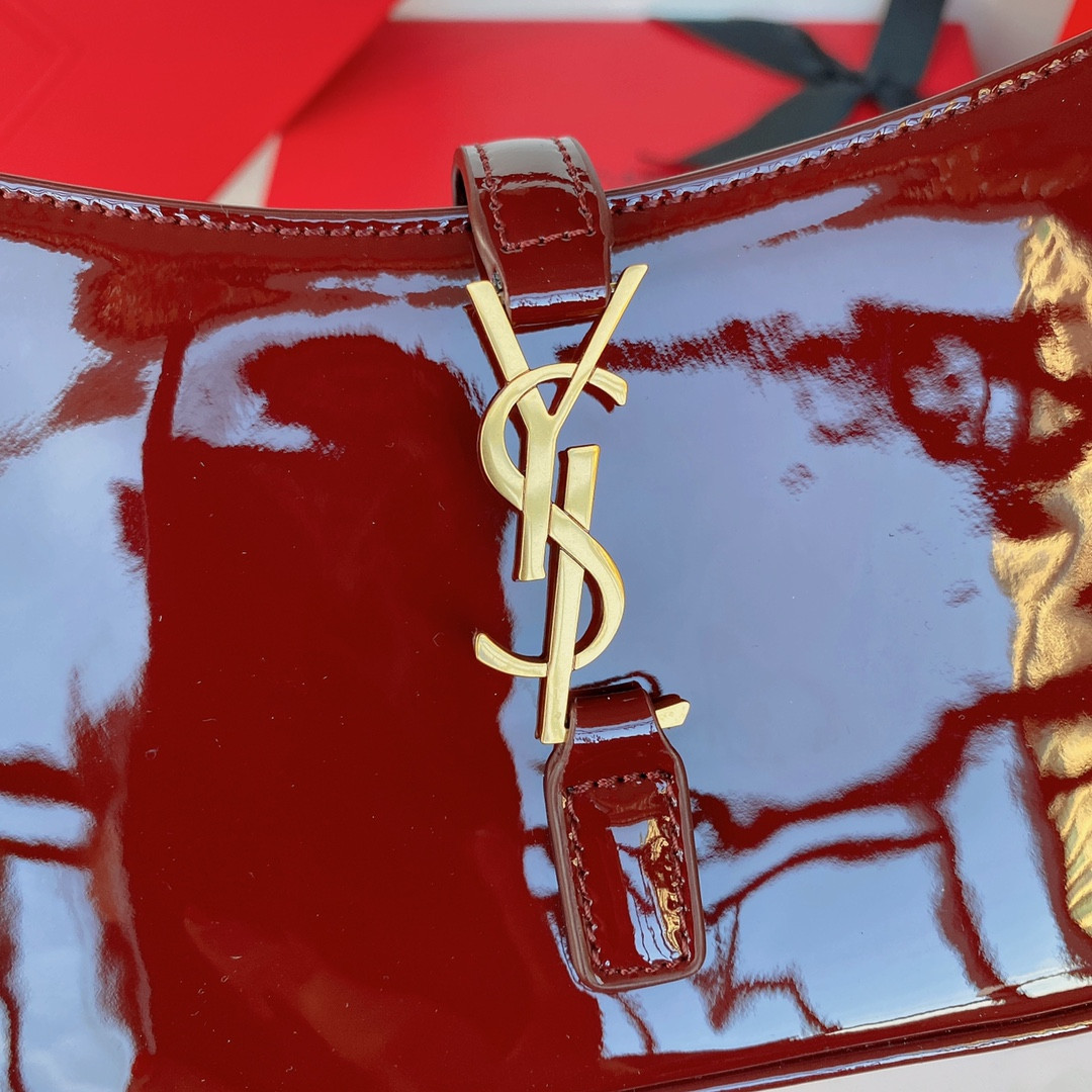 YSL LE 5 À 7 Mini (Patent Leather) 19 x 11.5 x 4.5 CM