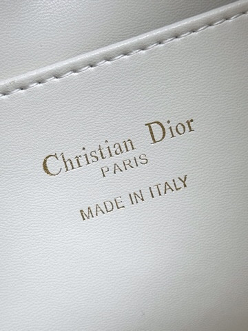 Dior Caro Backpack Medium 23 x 26.7 x 12.5 cm