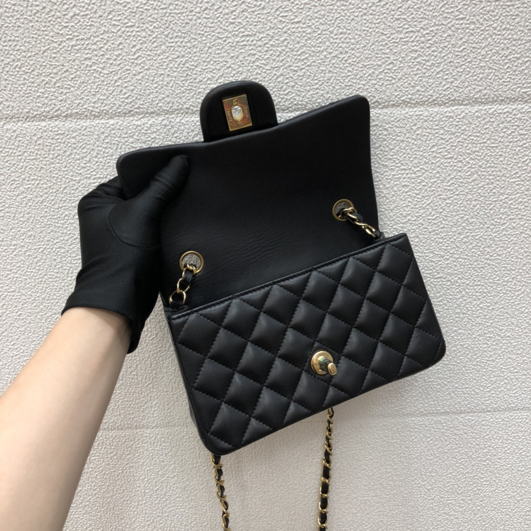 CHANEL MINI FLAP BAG 12 × 20 × 6 cm