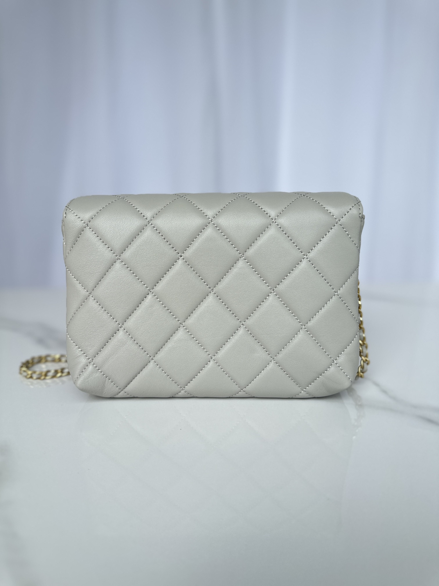 Chanel Flap Bag 23x15x9cm