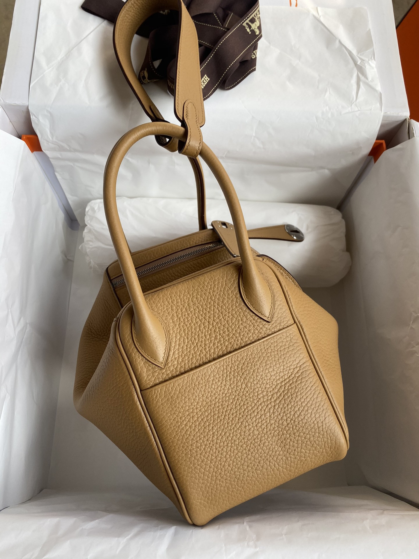 Hermes Lindy 26cm