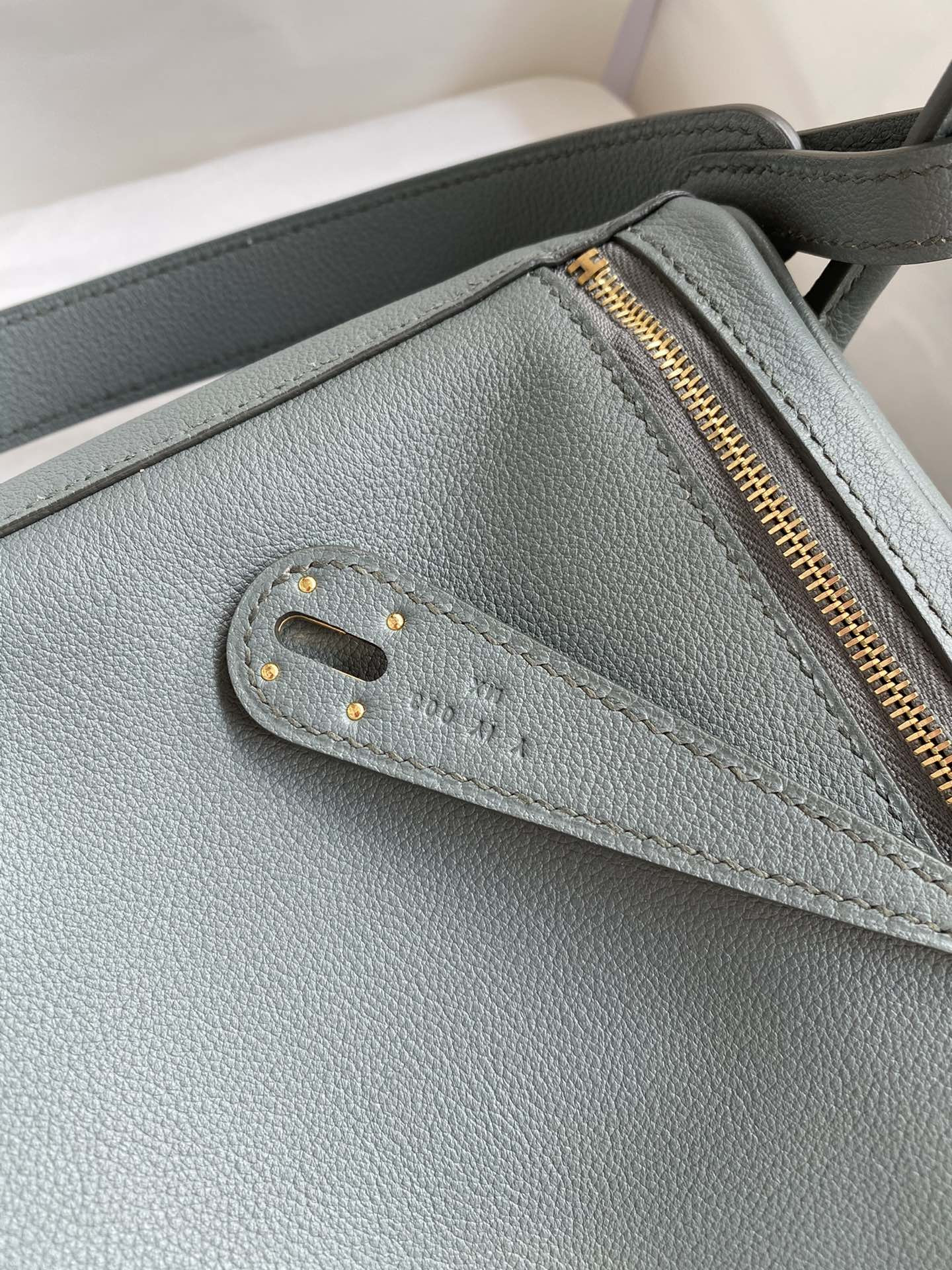 Hermes Lindy 26cm
