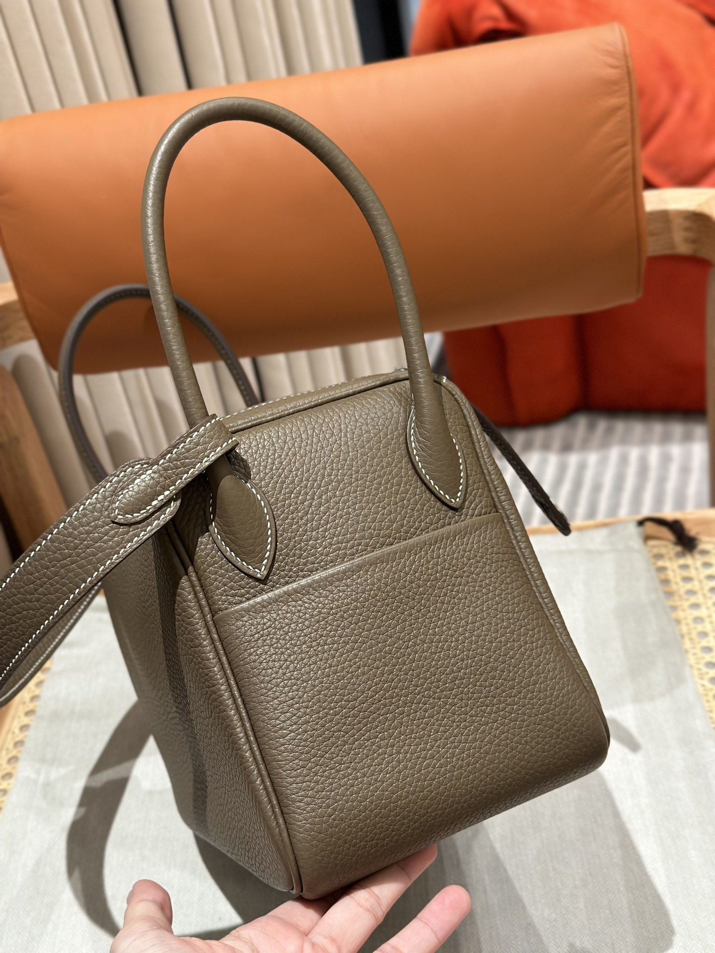 Hermes Lindy 26cm
