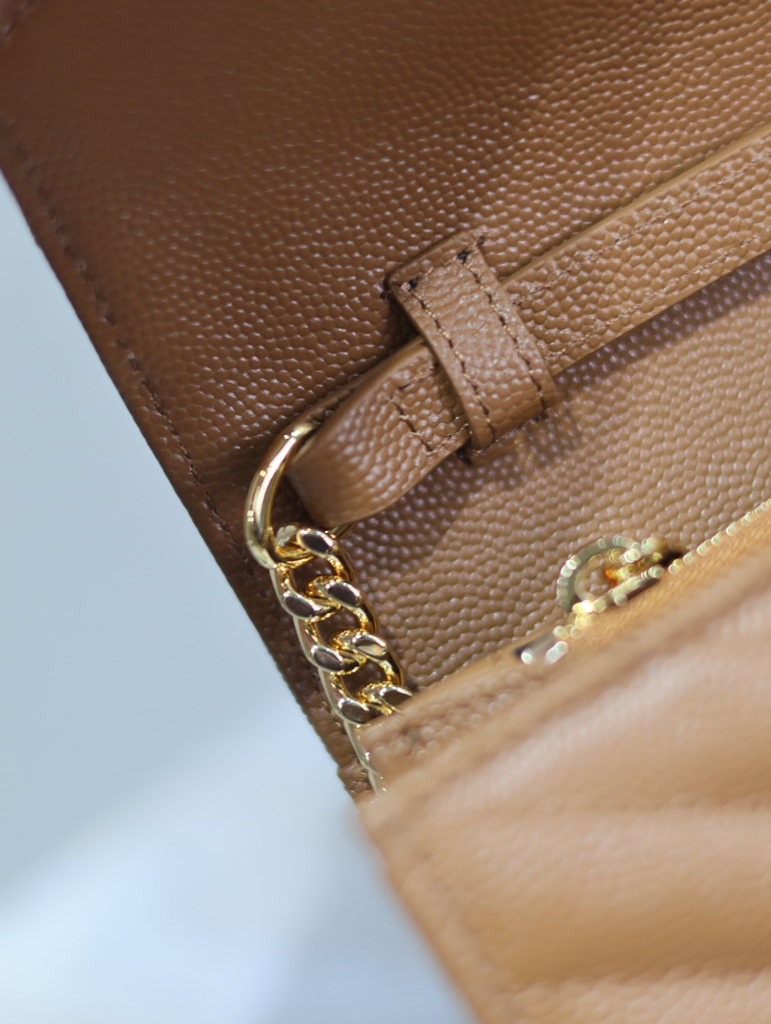 YSL Cassandra Monogram Classic Chain Wallet in Grained Poudre Leather 22.5 x 14 x 4cm