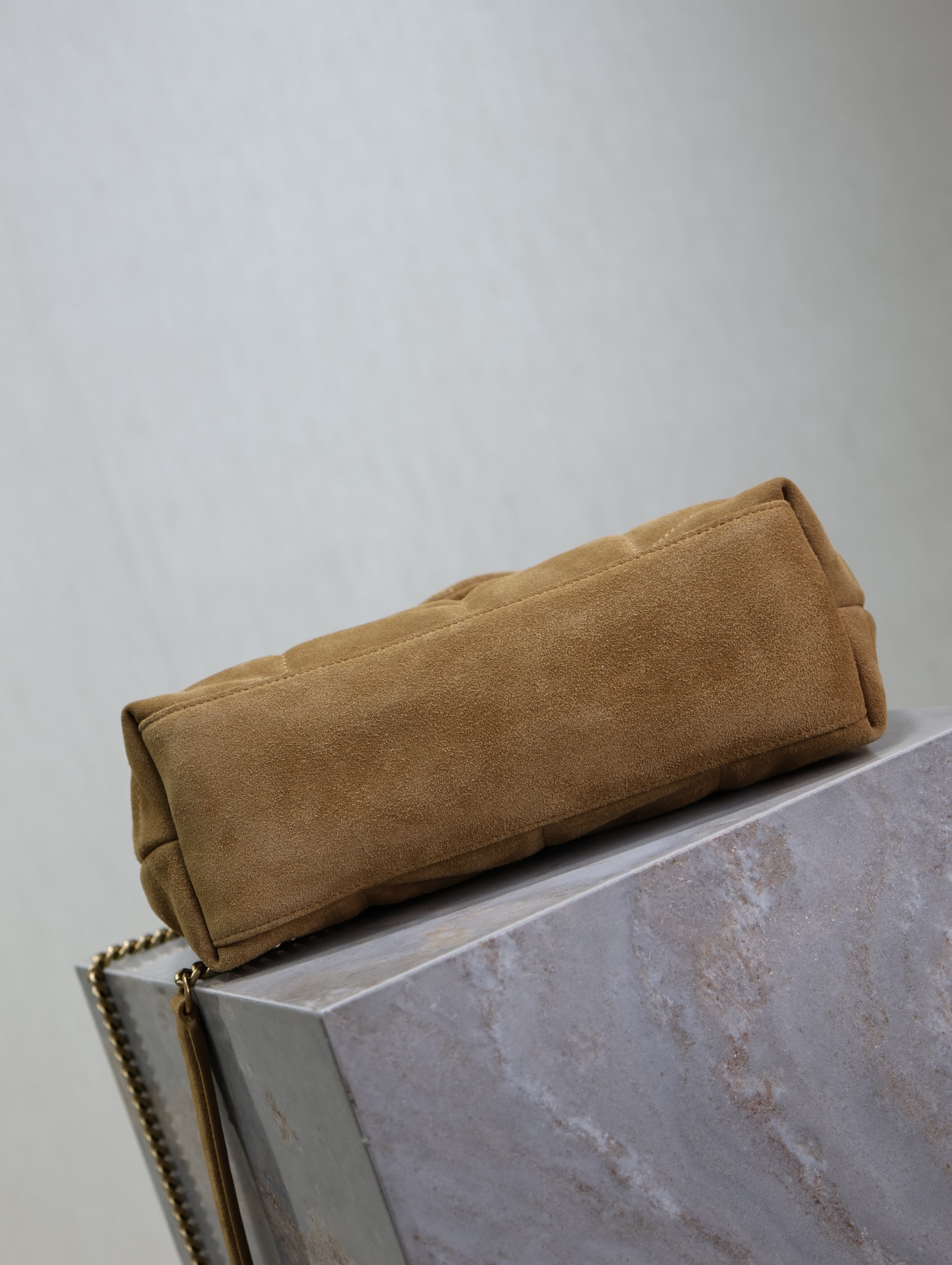 YSL Loulou Small Puffer (Suede) 29 x 17 x 11cm