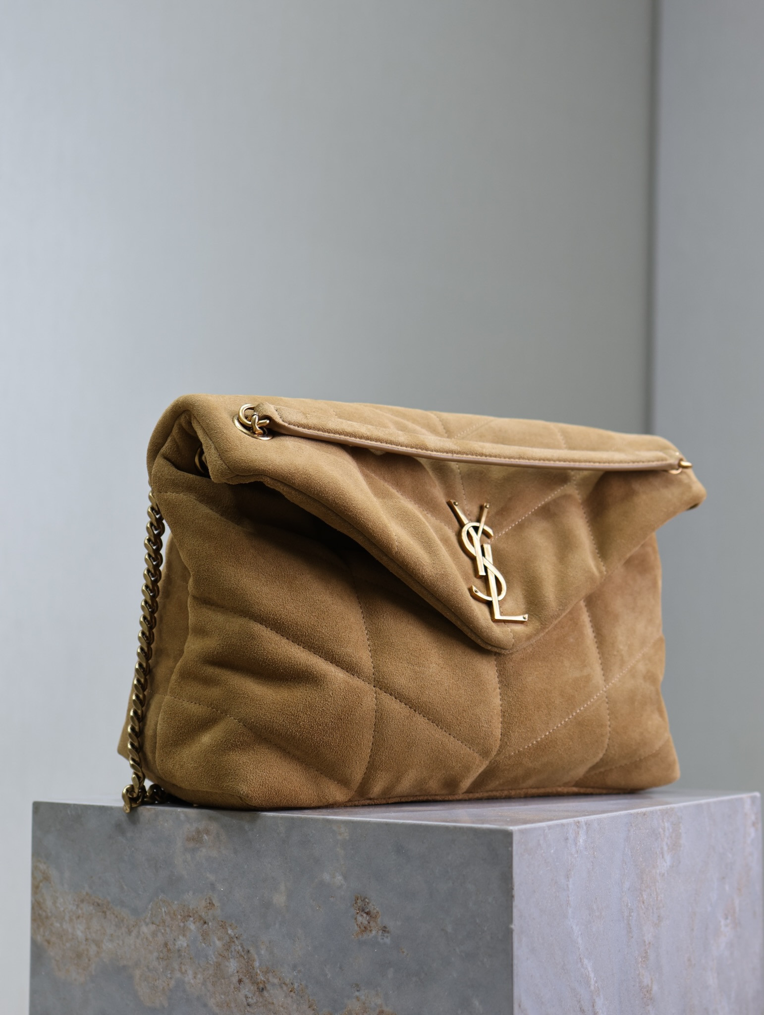 YSL Loulou Puffer (Suede) 35x23x13.5cm