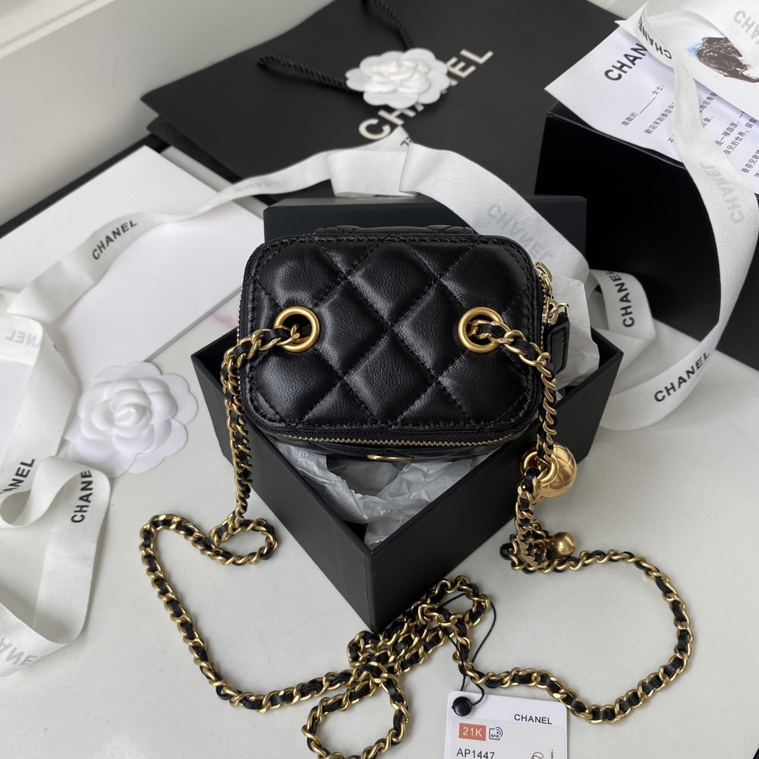 Chanel MINI box BAG