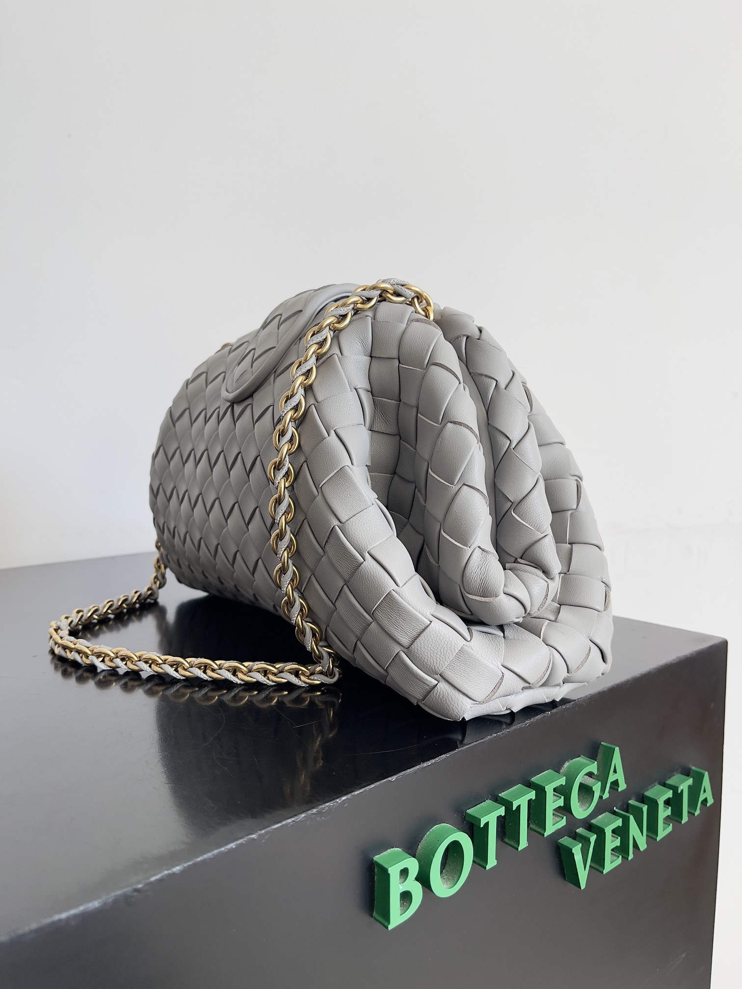 Bottega Veneta Lauren 1980 16.5x31.5x11cm