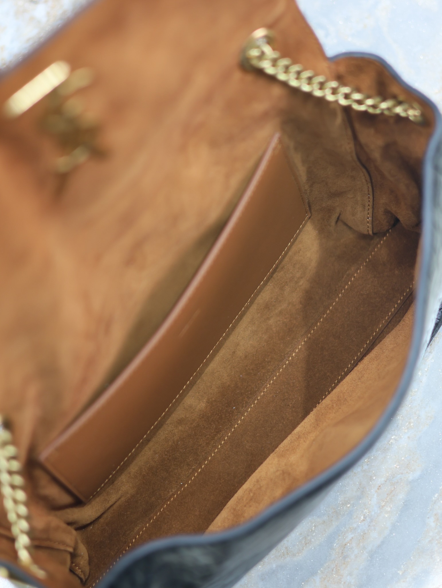 YSL REVERSIBLE KATE 28.5x20x6cm