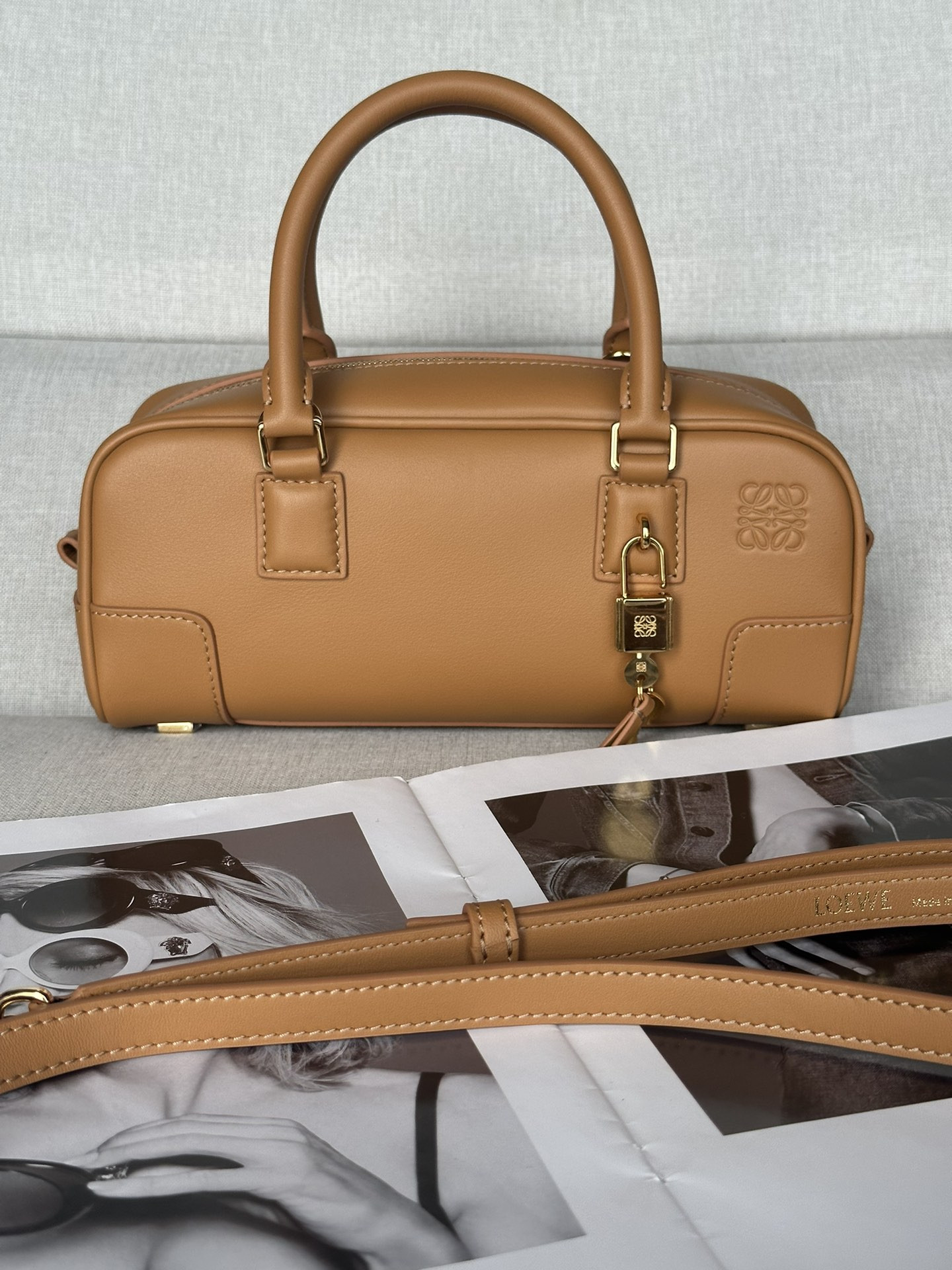 Loewe Amazona 23 Cropped bag in nappa calfskin 23x11x10cm