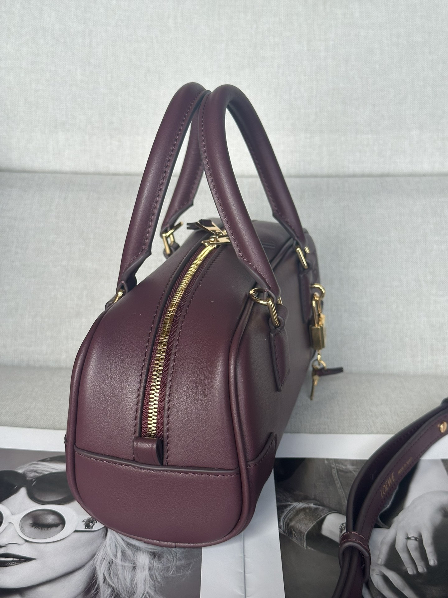 Loewe Amazona 23 Cropped bag in nappa calfskin 23x11x10cm