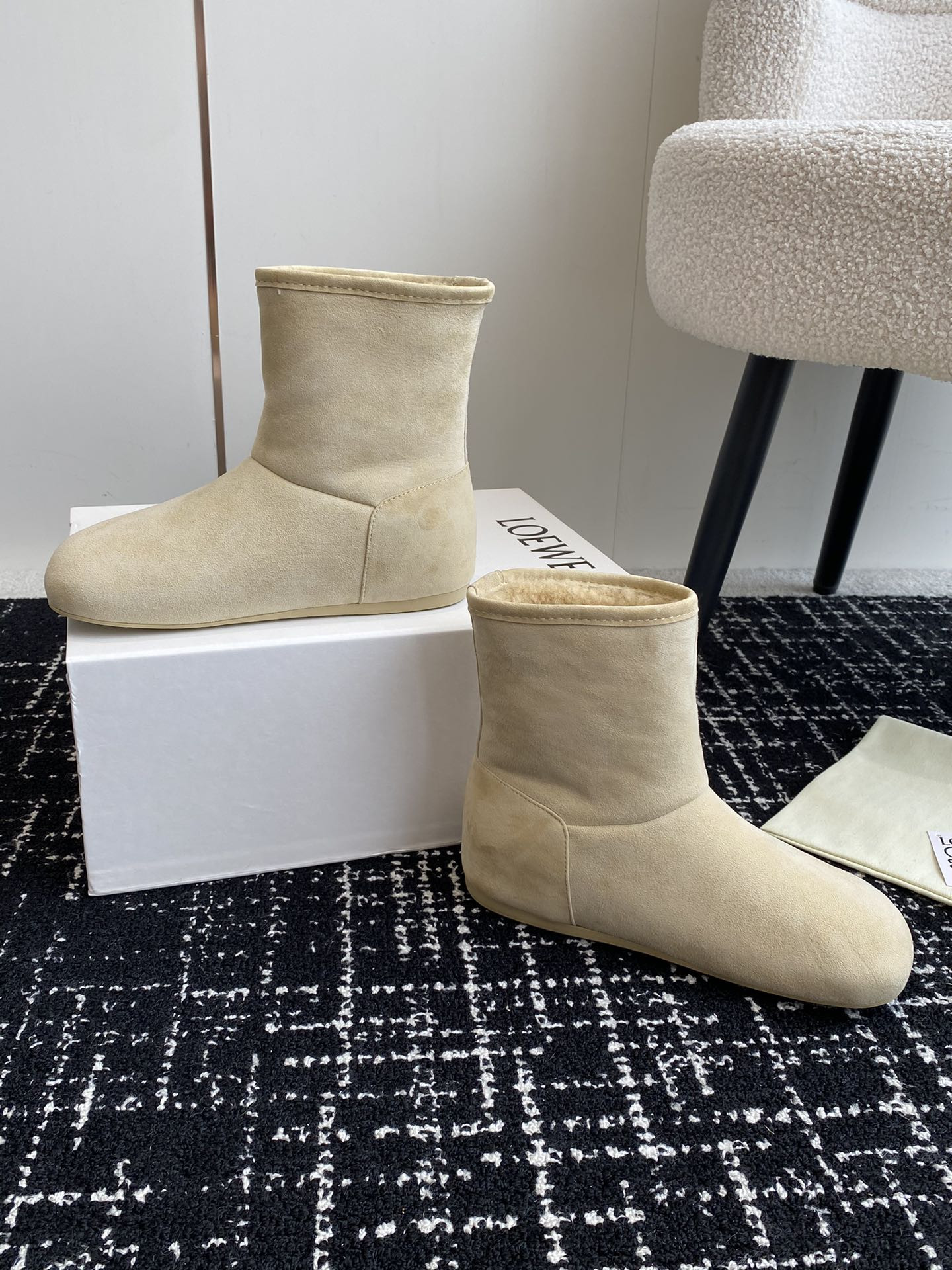 UA Loewe Boot