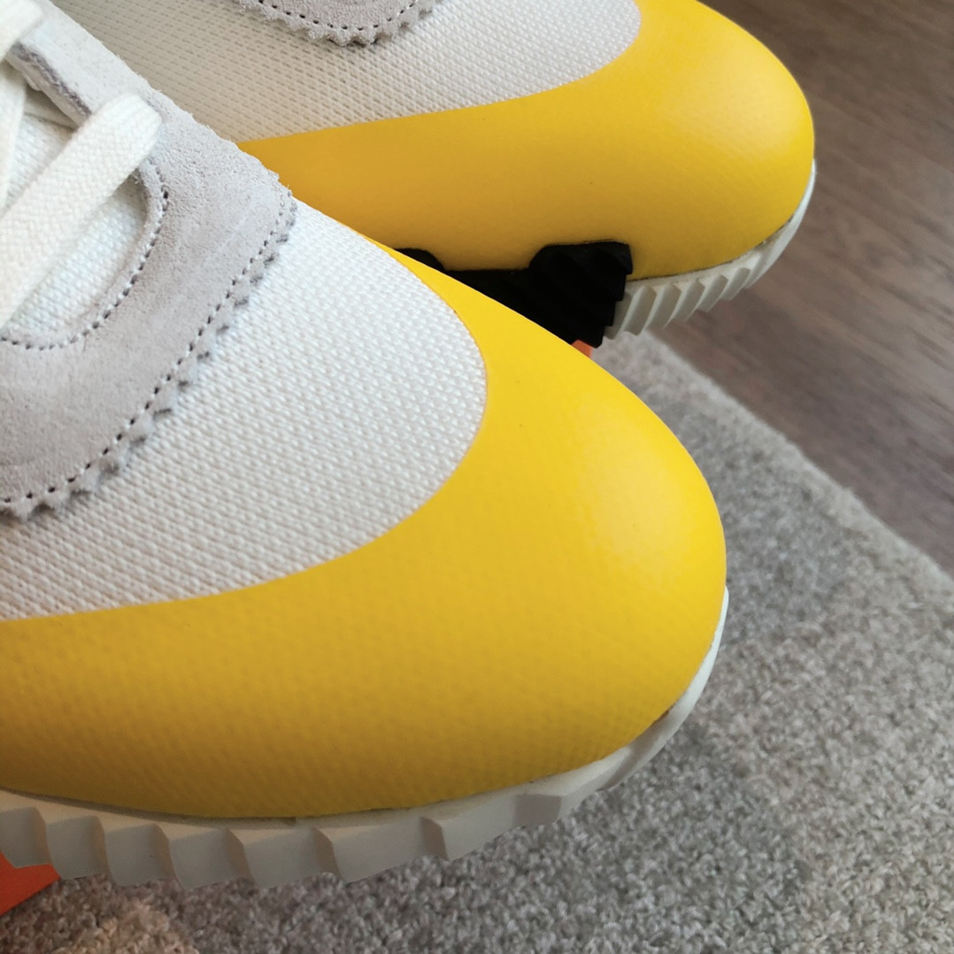 UA Hermès Bouncing Sneaker