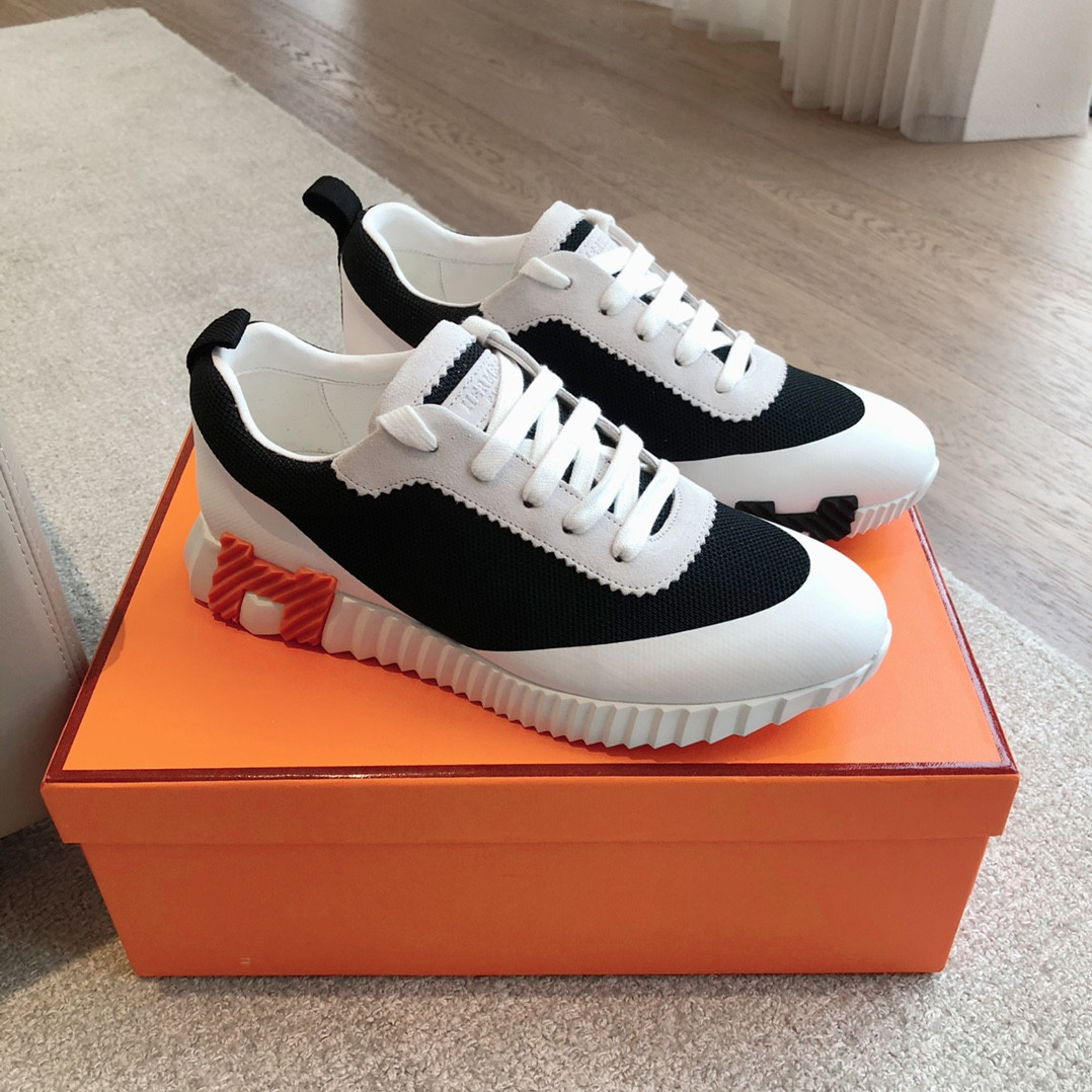 UA Hermès Bouncing Sneaker
