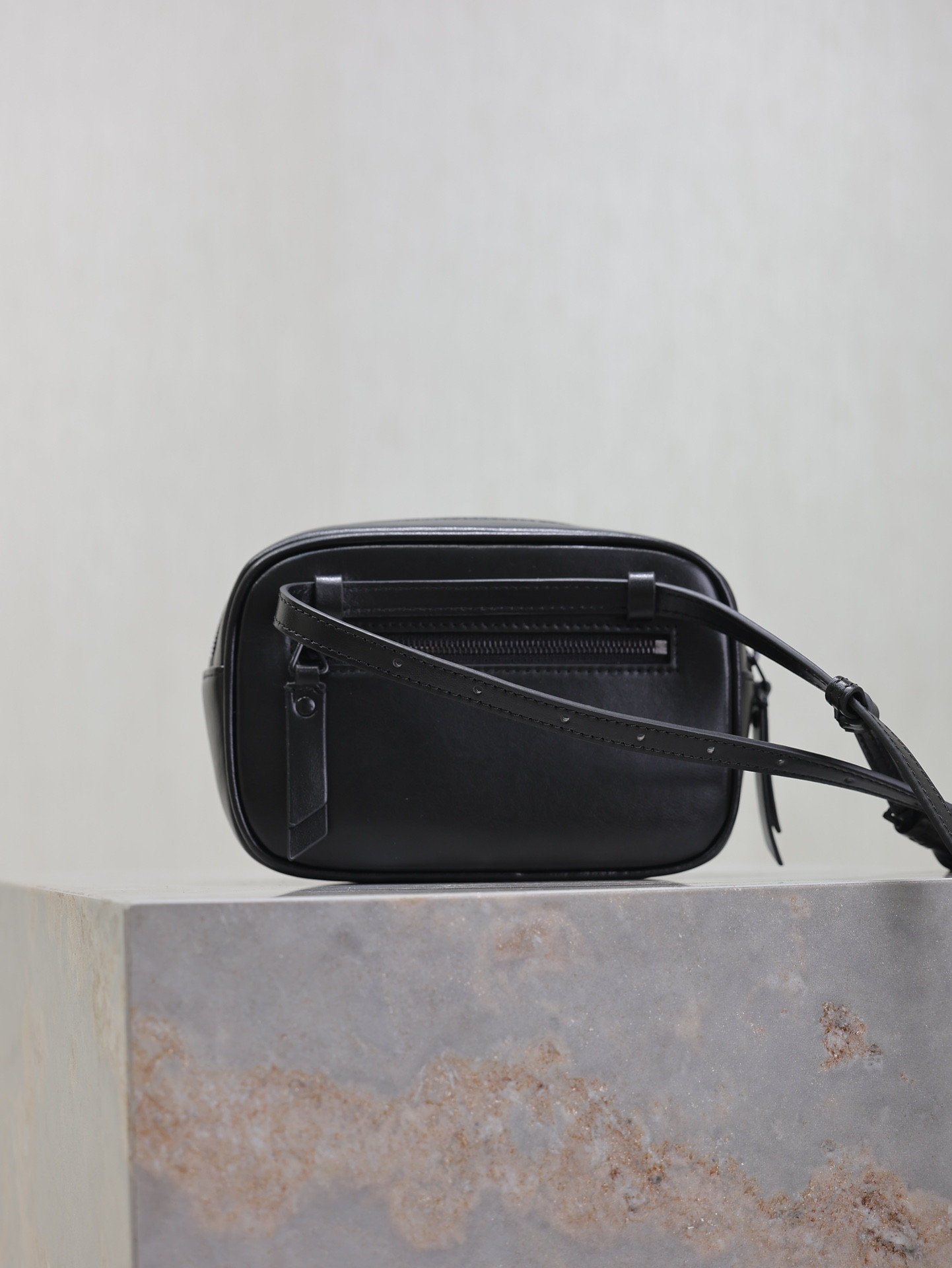 YSL LOU BELT BAG 15.5x10.5x5.5cm