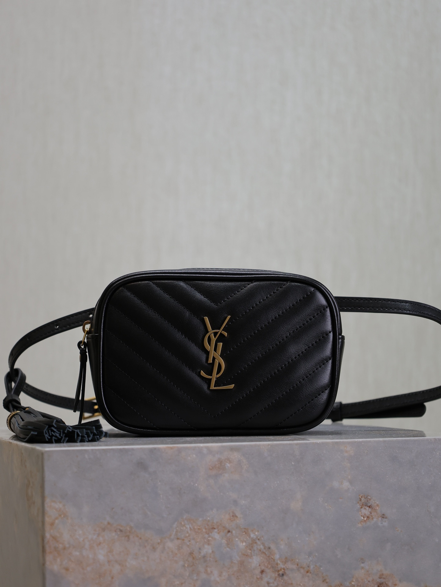 YSL LOU BELT BAG 15.5x10.5x5.5cm