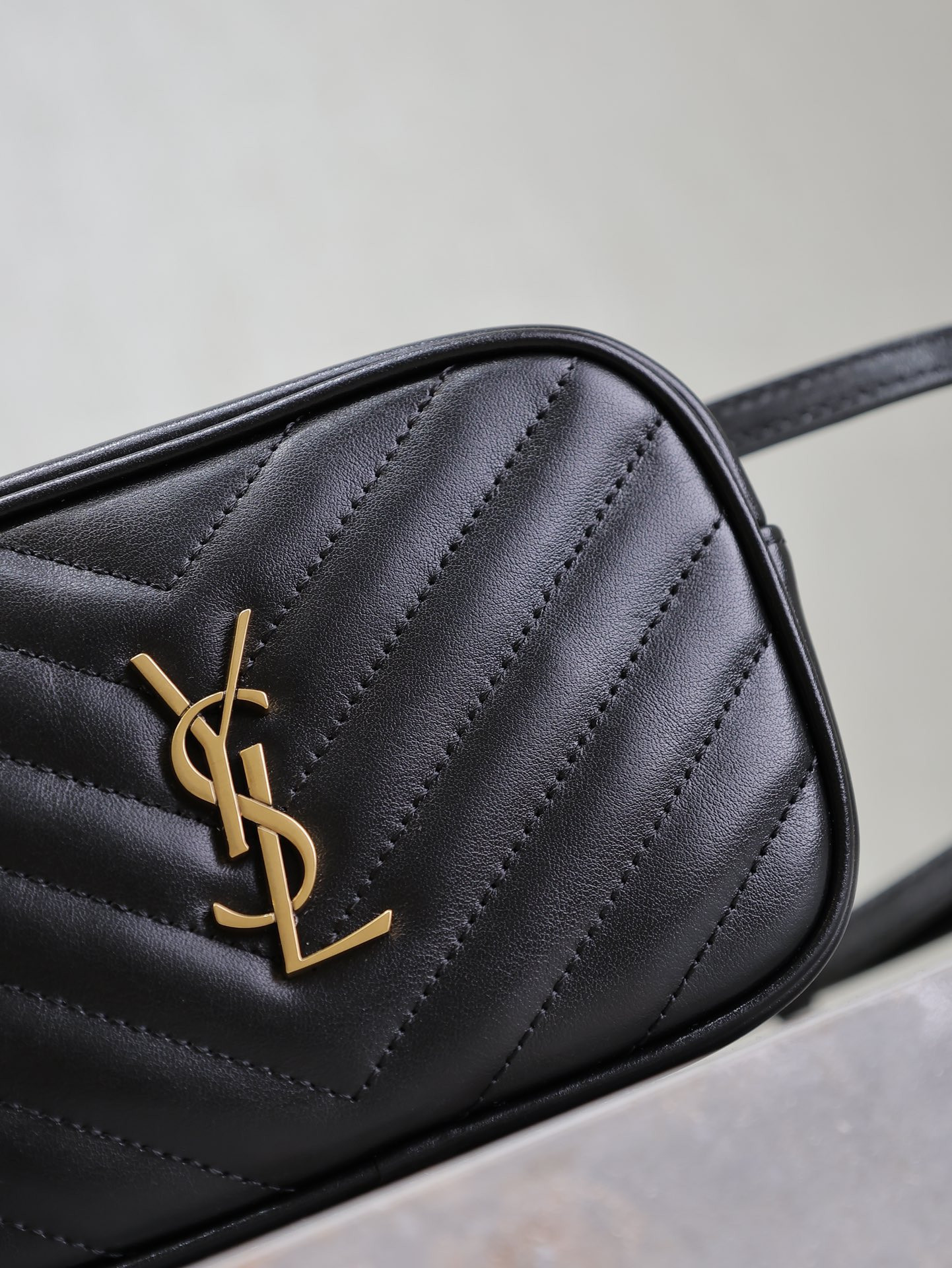 YSL LOU BELT BAG 15.5x10.5x5.5cm