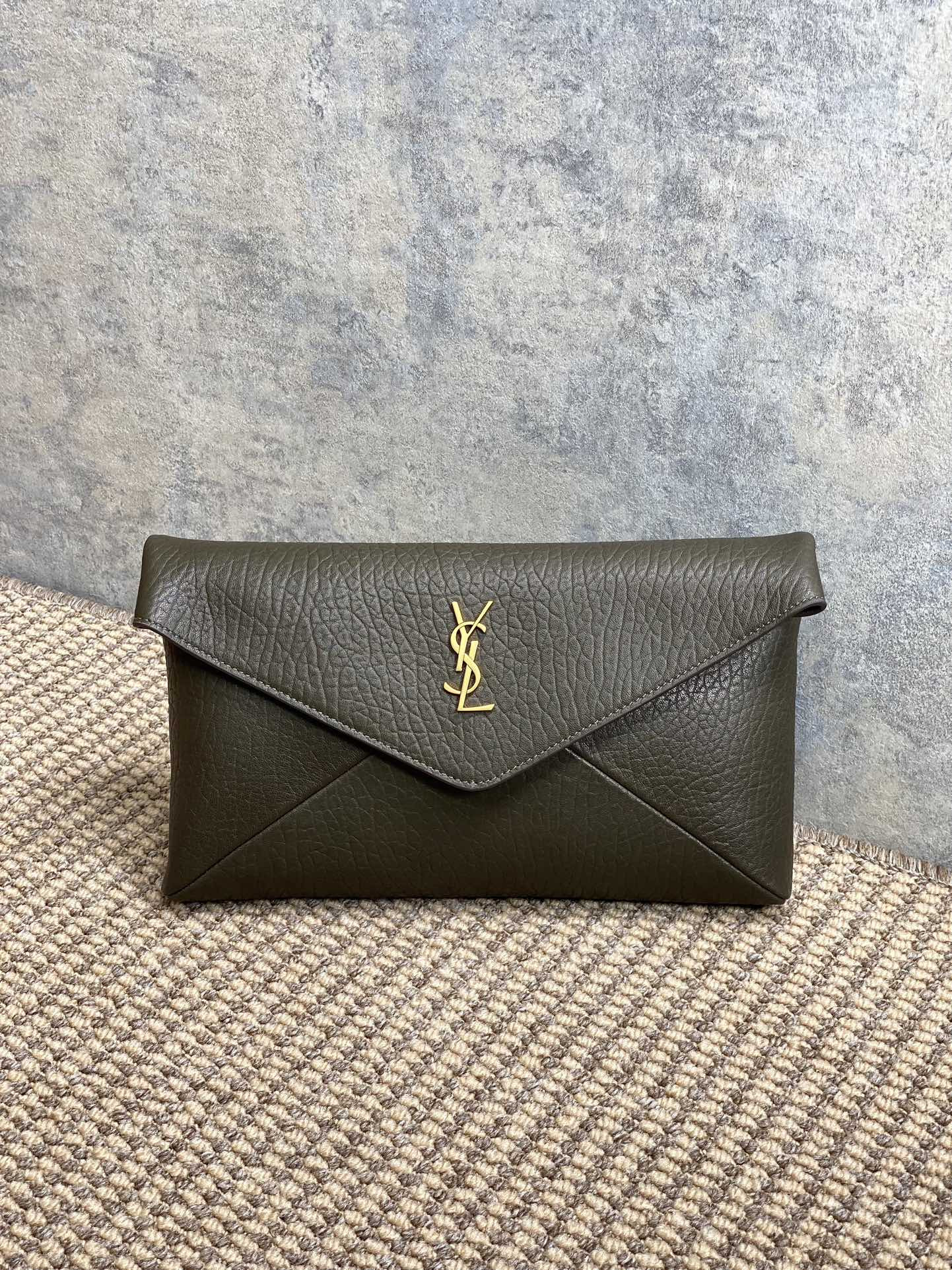 YSL CASSANDRE large envelope pouch in lambskin 29.5x18x4.5cm