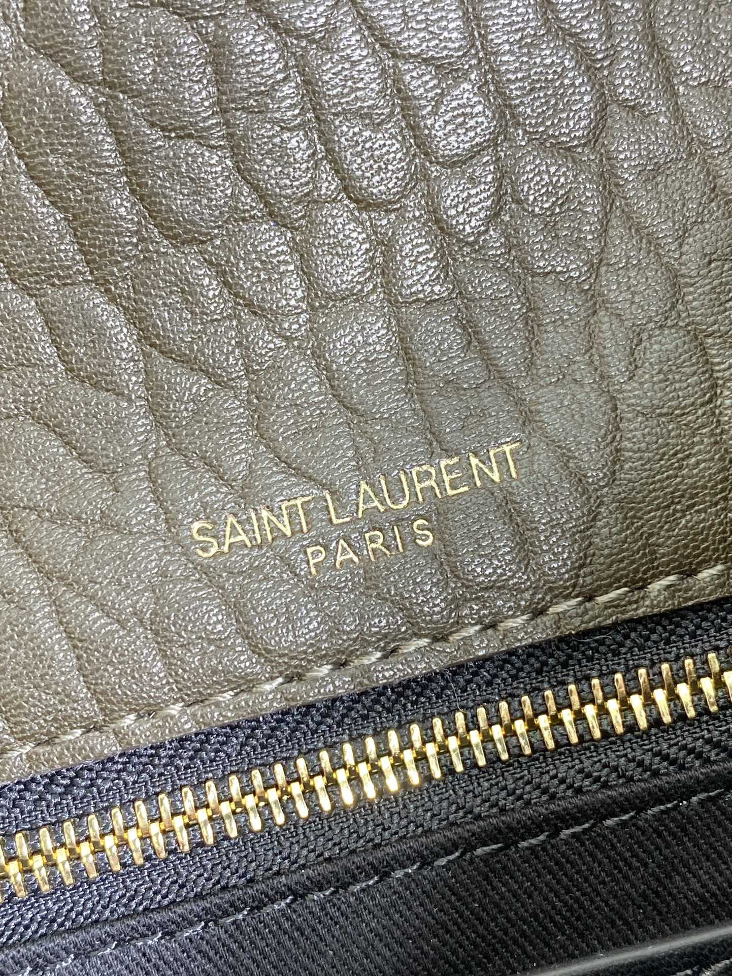 YSL CASSANDRE large envelope pouch in lambskin 29.5x18x4.5cm