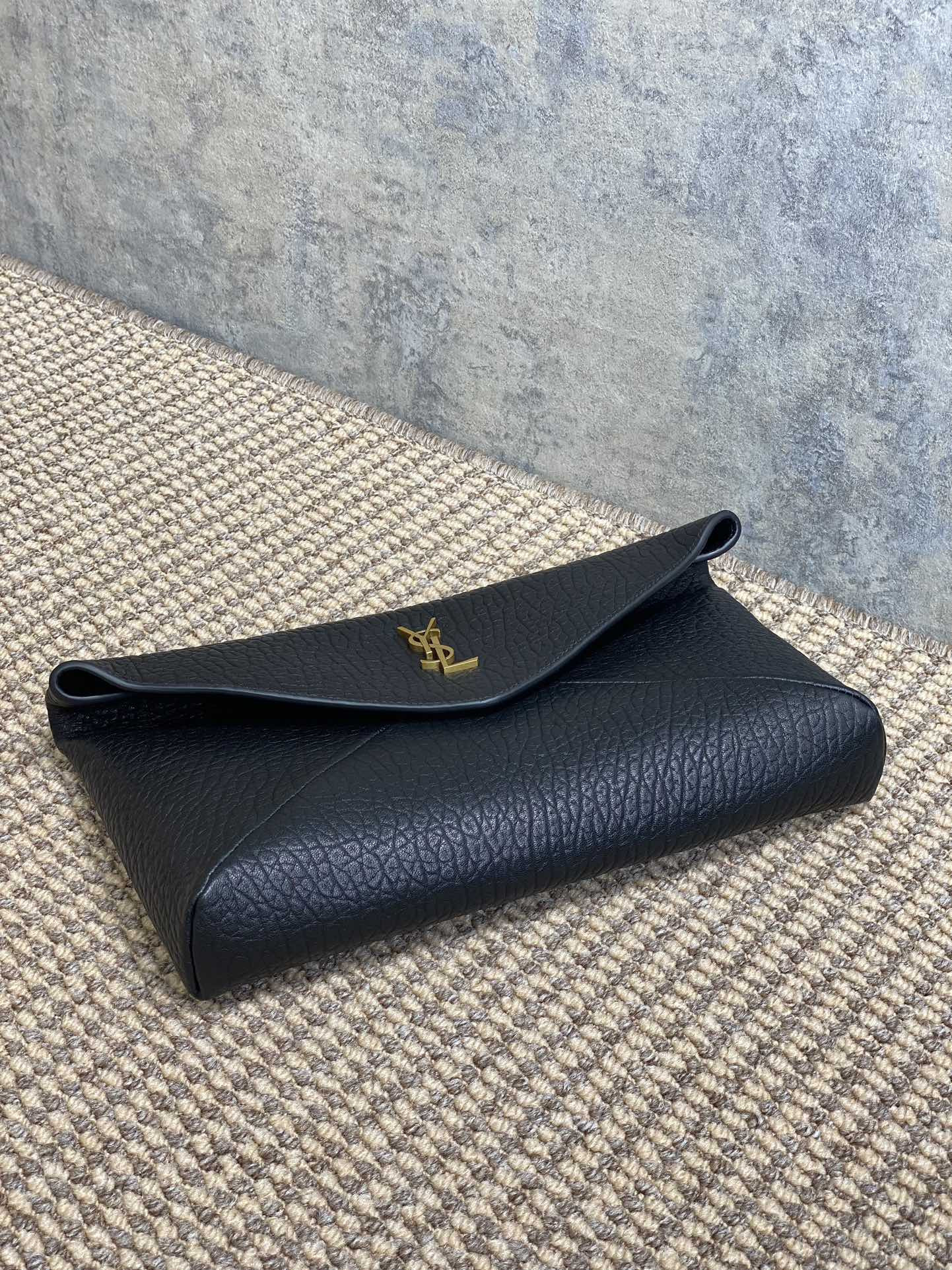 YSL CASSANDRE large envelope pouch in lambskin 29.5x18x4.5cm