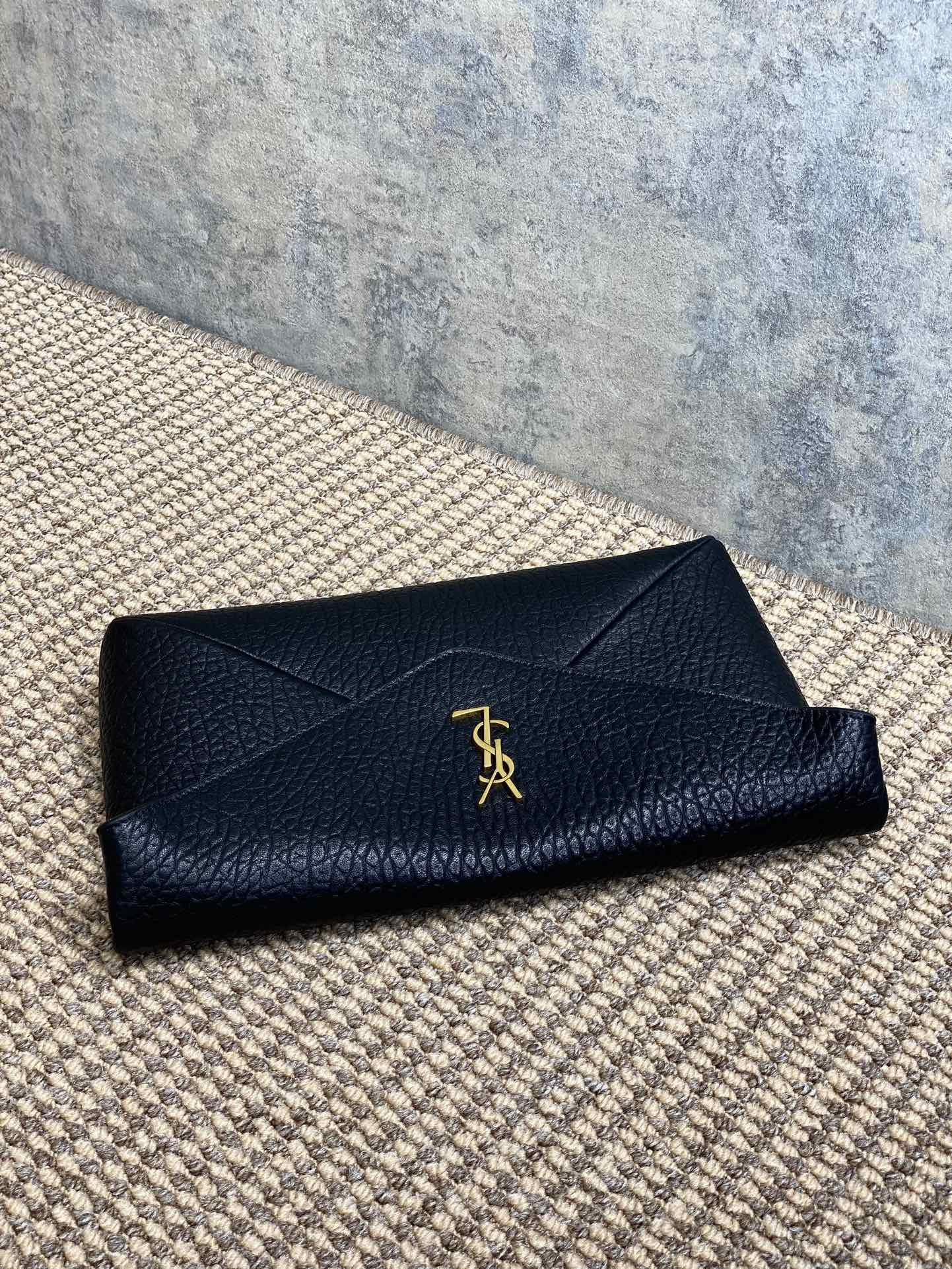 YSL CASSANDRE large envelope pouch in lambskin 29.5x18x4.5cm