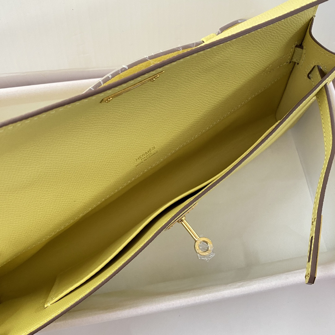 Hermes Kelly Cut 31cm Epsom Leather