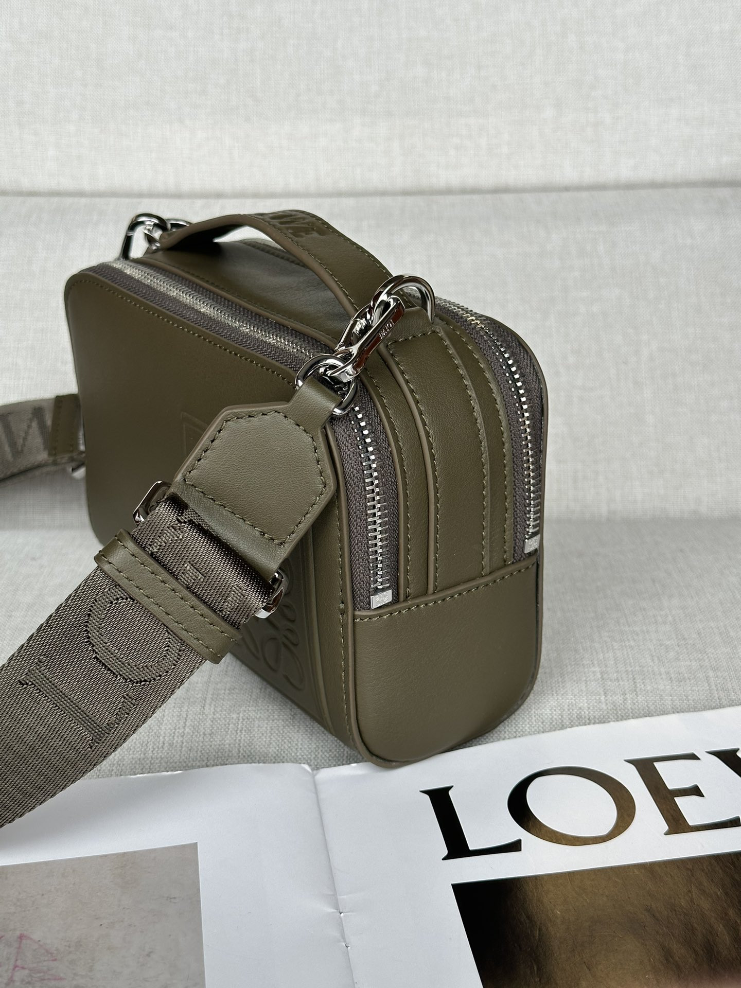 Loewe Mini Camera Crossbody bag in satin calfskin 13x18x8.5cm