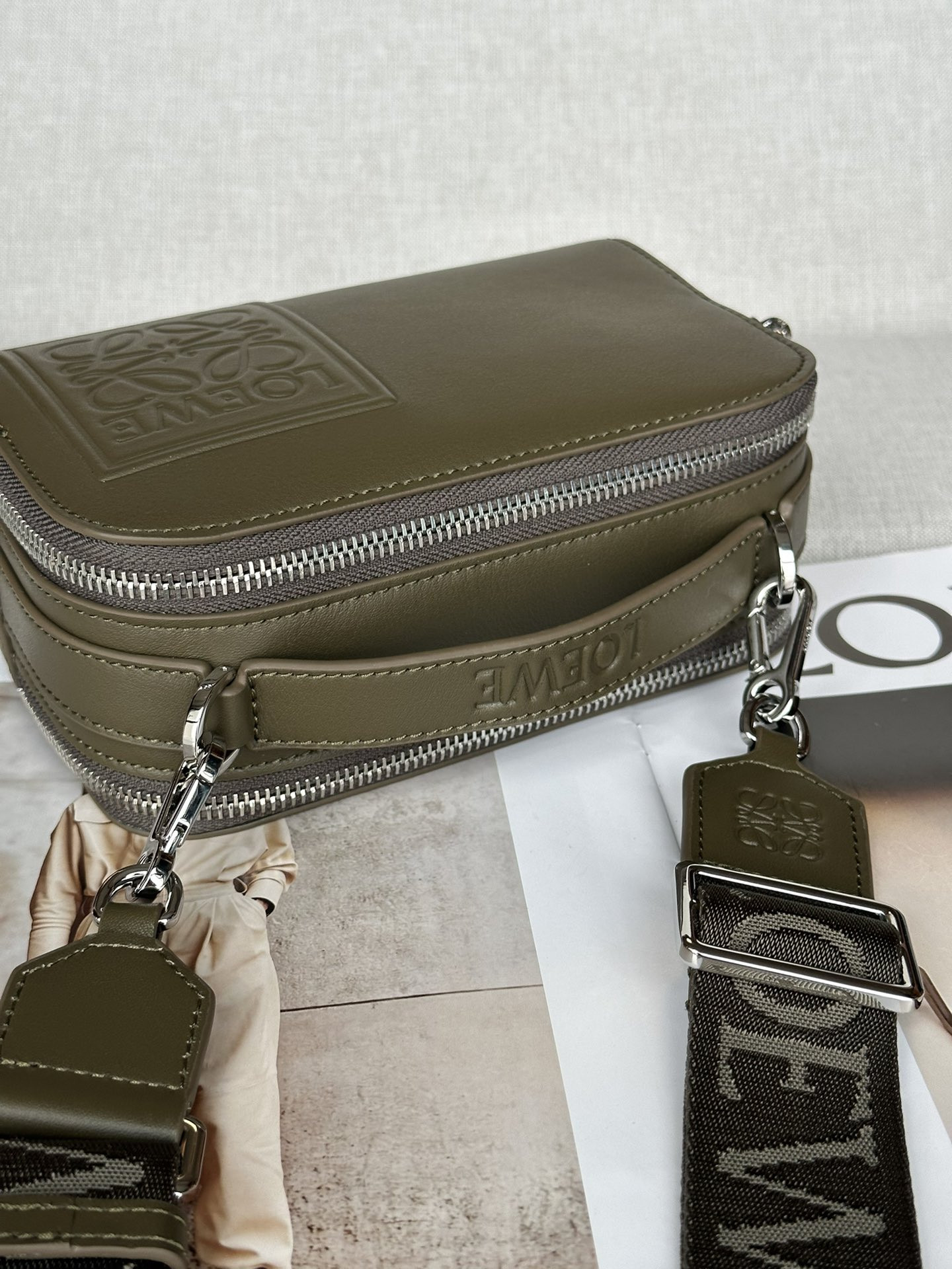 Loewe Mini Camera Crossbody bag in satin calfskin 13x18x8.5cm