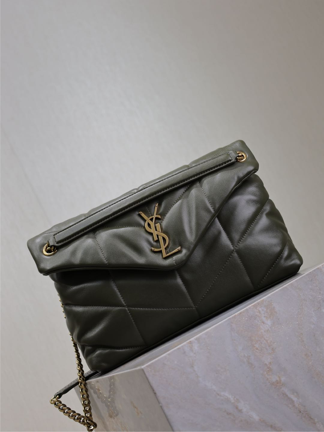 YSL LOULOU PUFFER MEDIUM IN NAPPA LEATHER 35x23x13.5cm