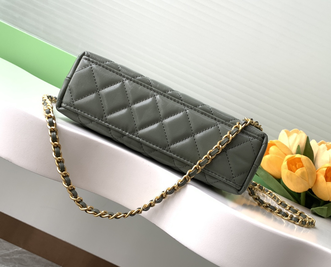 Chanel 25C Kelly 19x13x7cm