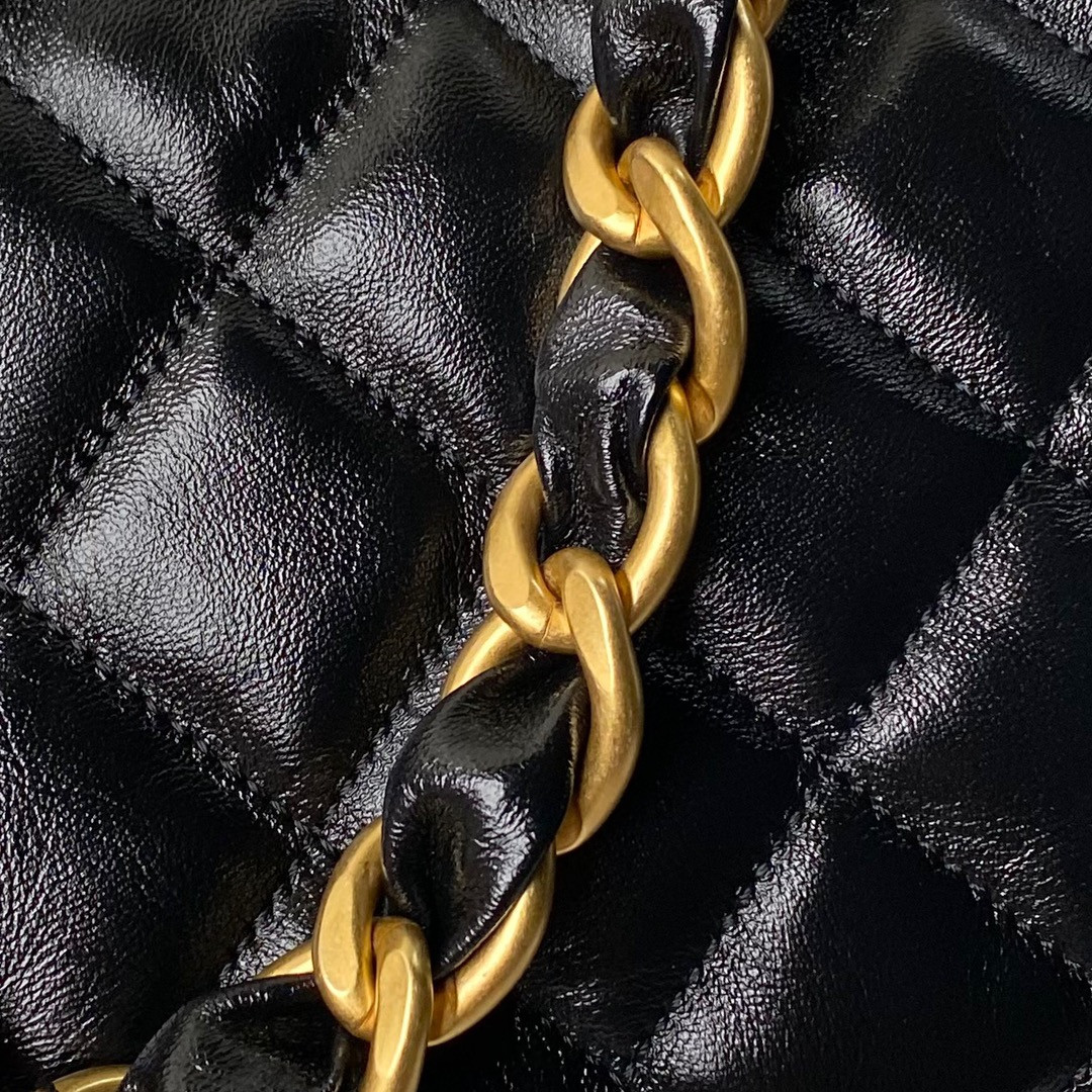 Chanel Hobo Handbag 22.5×19.5×8.5cm