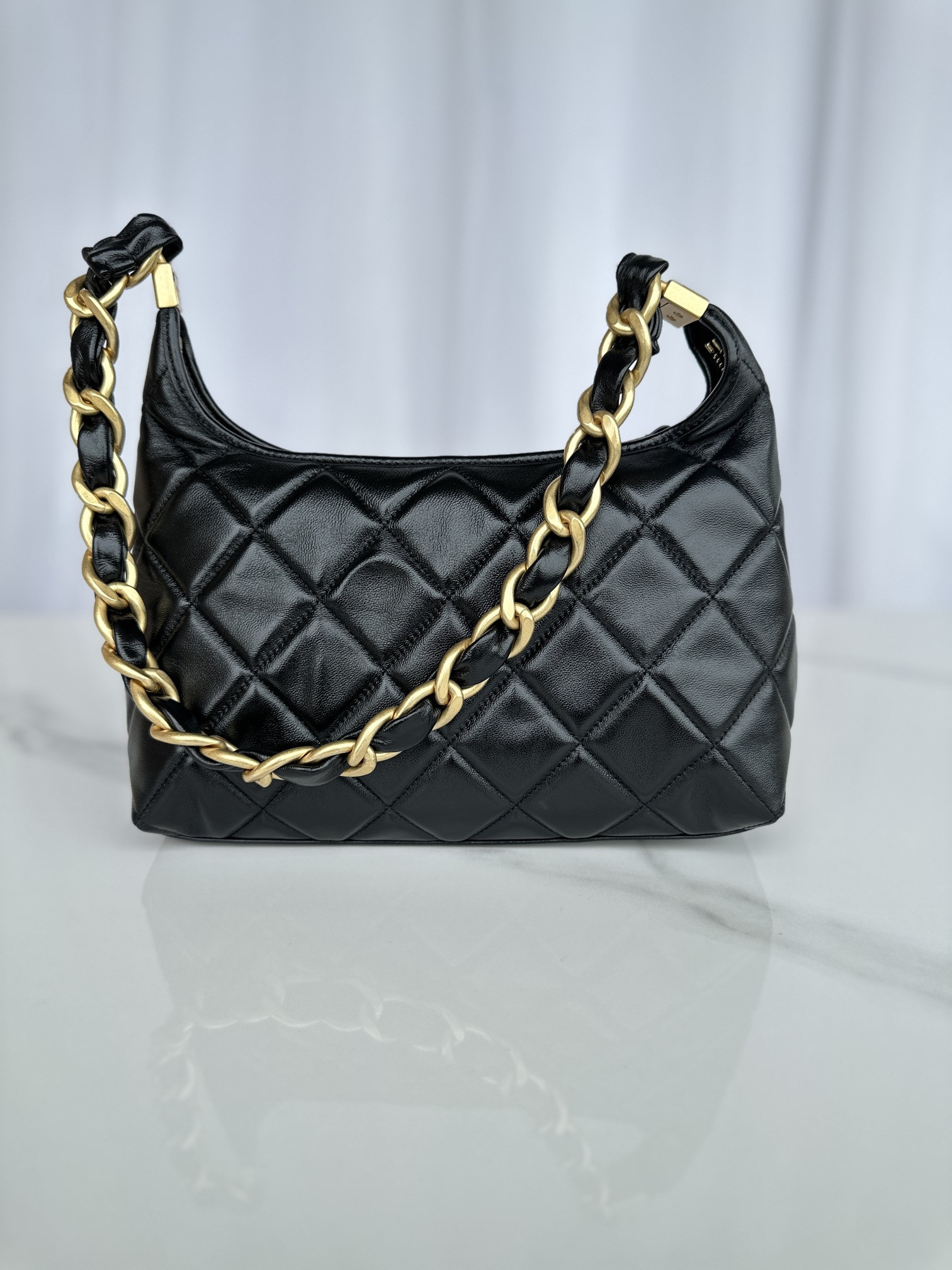 Chanel Hobo Handbag 30×35×9cm