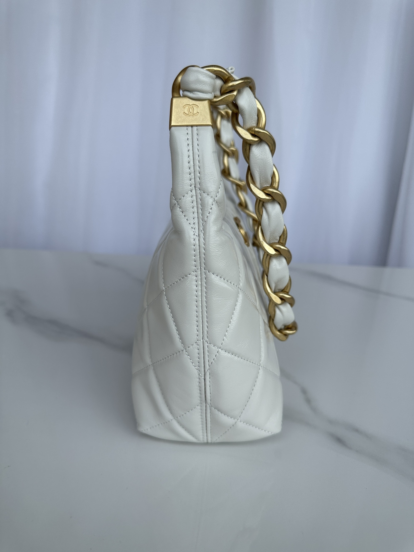 Chanel Hobo Handbag 30×35×9cm