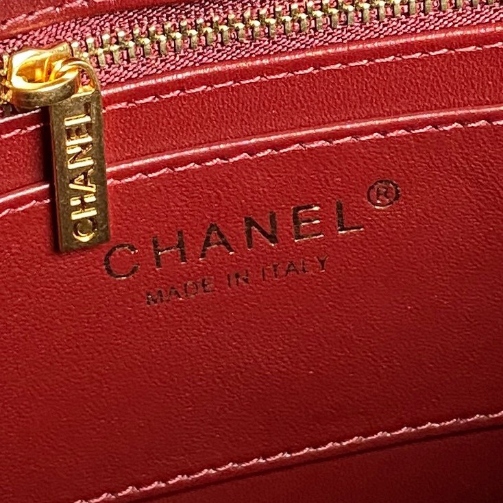 Chanel 24K Handbag 16×21×7cm