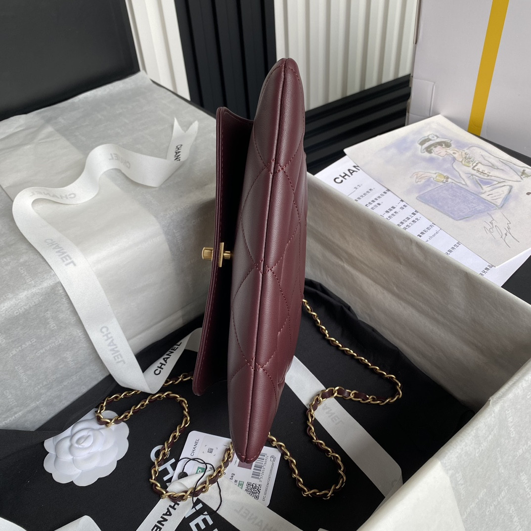 Chanel 24B Evening Bag 19x25X3cm