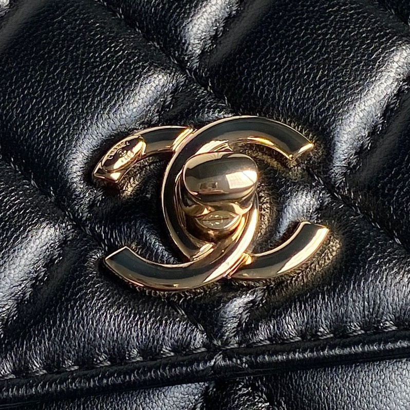 Chanel 24B trendy cc 18.5cm