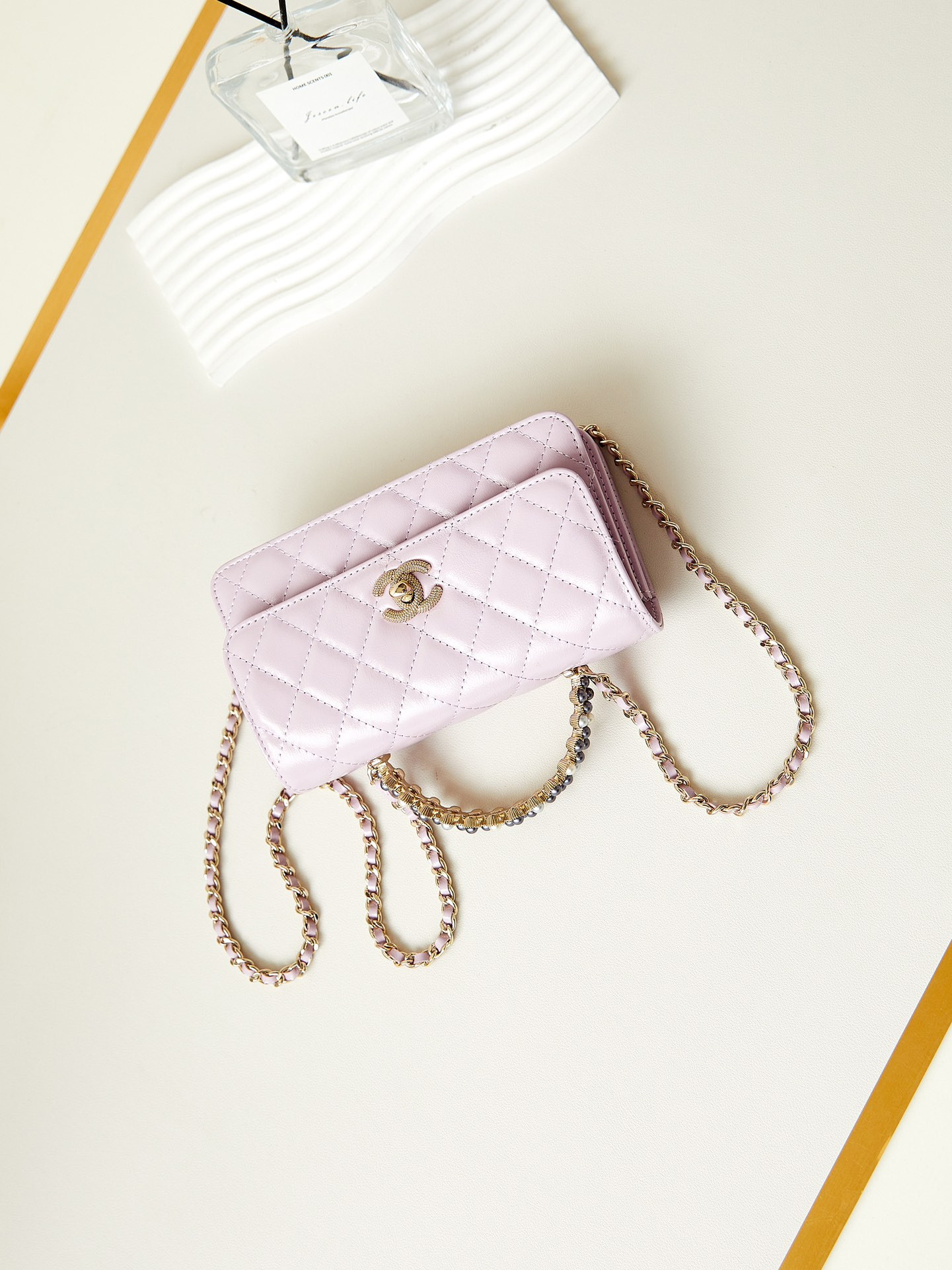 Chanel 24P woc CLASSIC WALLET ON CHAIN 11x18.5x6cm