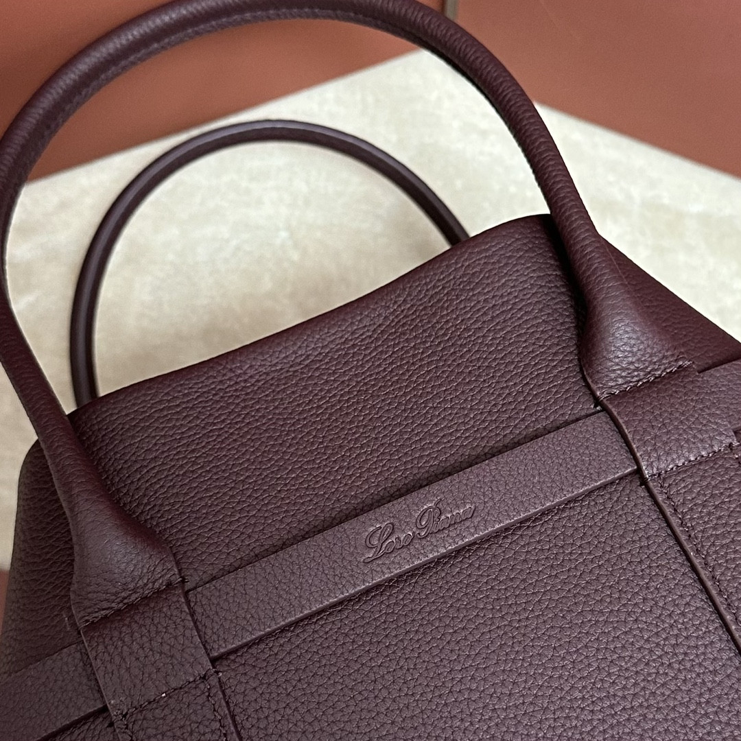Loro Piana Small Ghiera Shopper 28x19x12cm