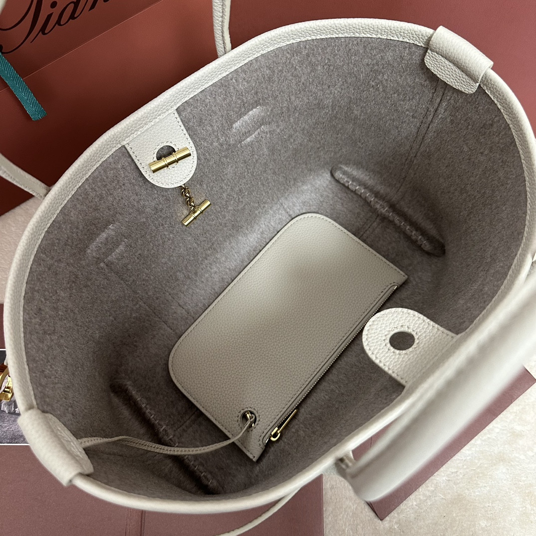 Loro Piana Small Ghiera Shopper 28x19x12cm