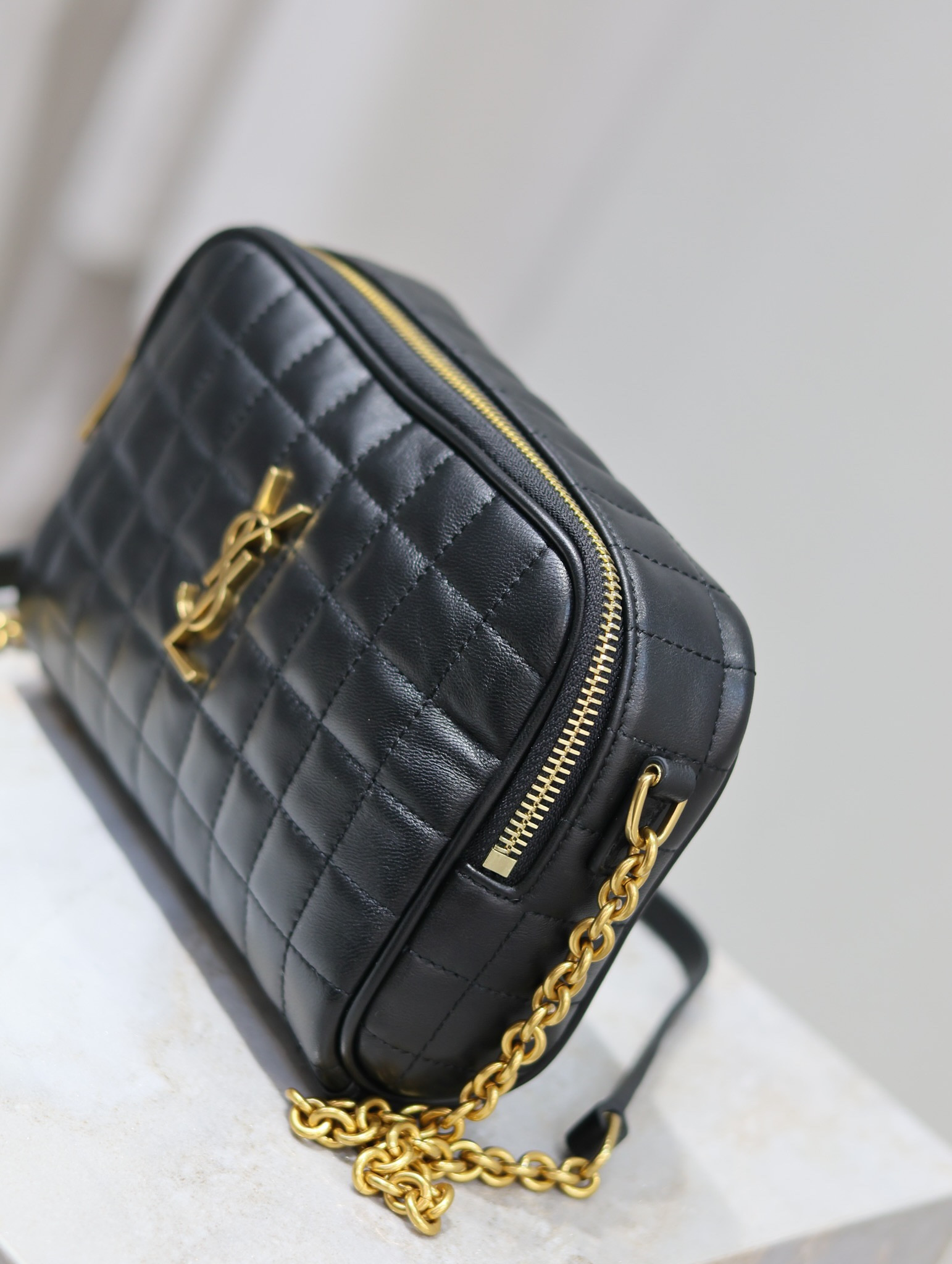 YSL cassandre matelassé carré camera bag in lambskin 19.5x14x4cm