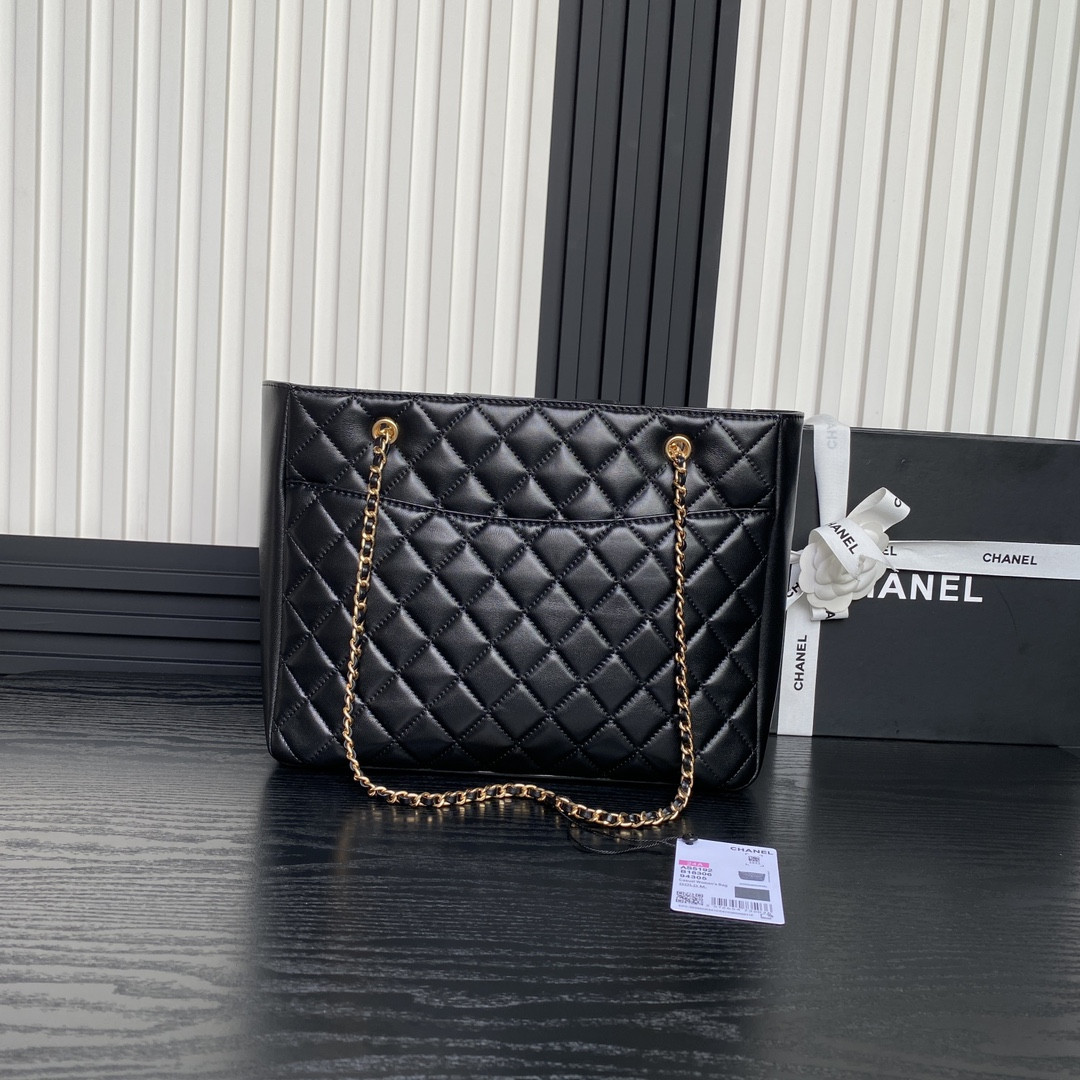 CHANEL Shopping Bag Lambskin 24×32×12cm