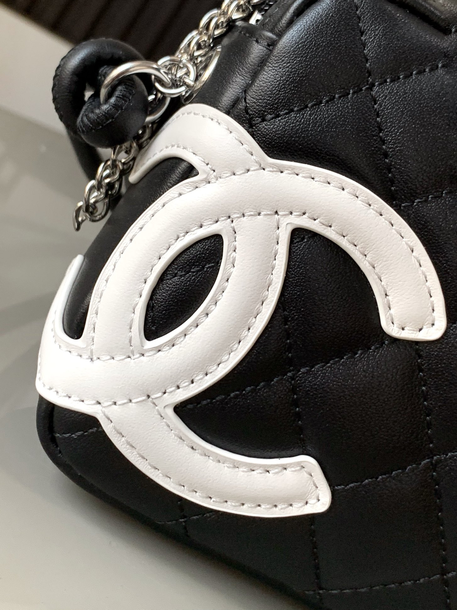 CHANEL Cambon Hobo Bag 20x12x3cm