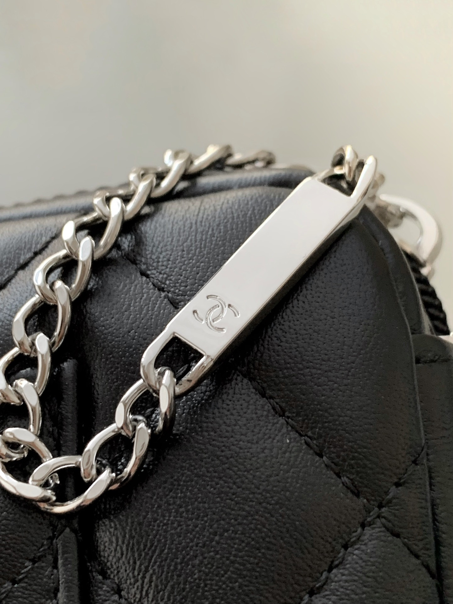 CHANEL Cambon Hobo Bag 20x12x3cm