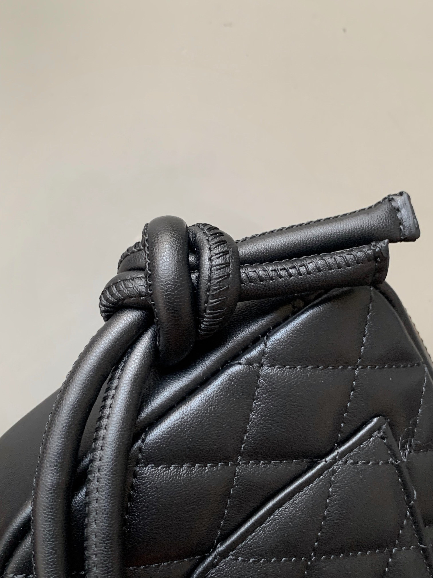 CHANEL Cambon Hobo Bag 20x12x3cm