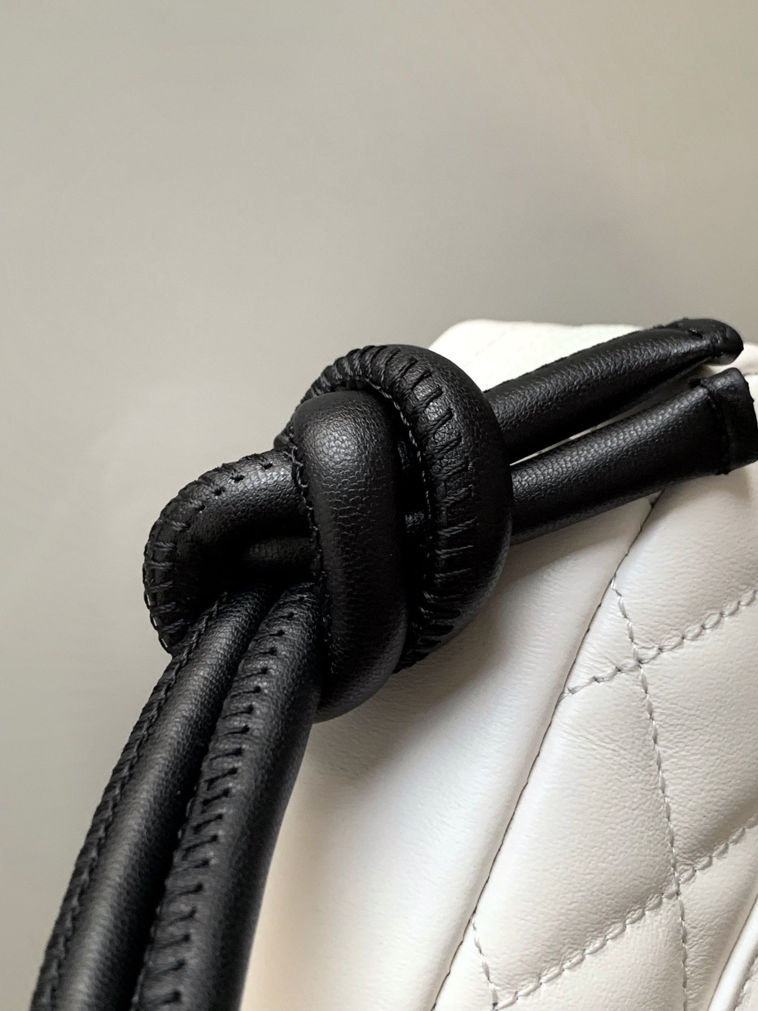 CHANEL Cambon Hobo Bag 20x12x3cm