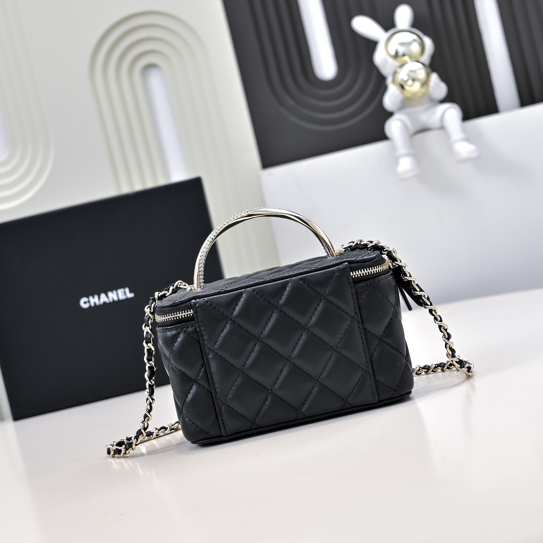 Chanel Clutch With Chain 17cm