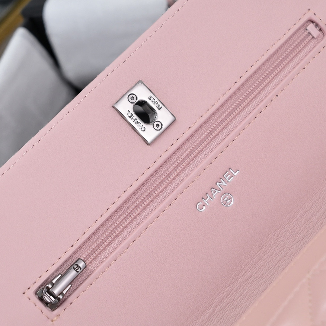 Chanel Clutch With Chain 19x12x3.5cm